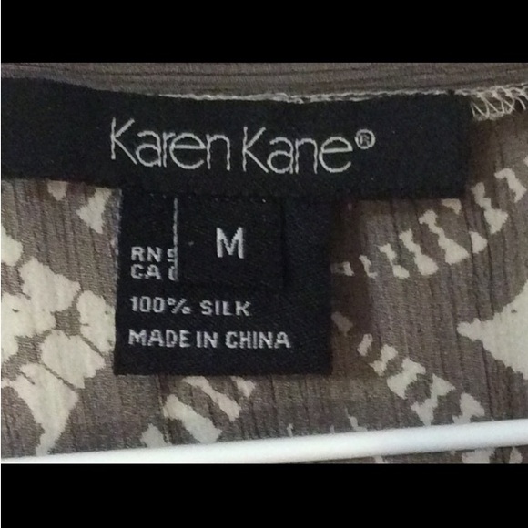 Karen Kane 100% Silk Sheer Top Size Medium - Picture 3 of 12